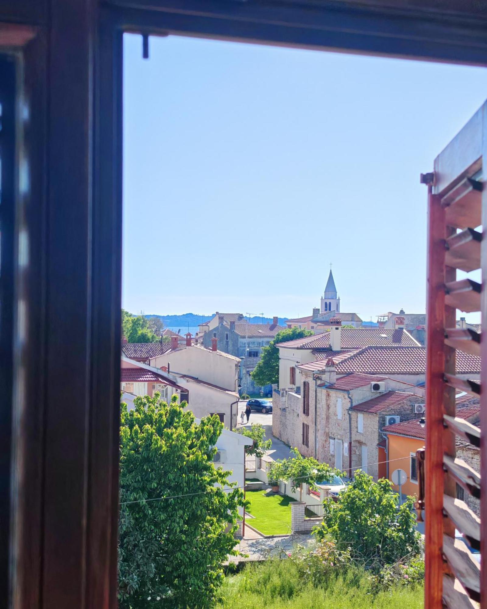 Appartamento Astraluxe Fažana Esterno foto